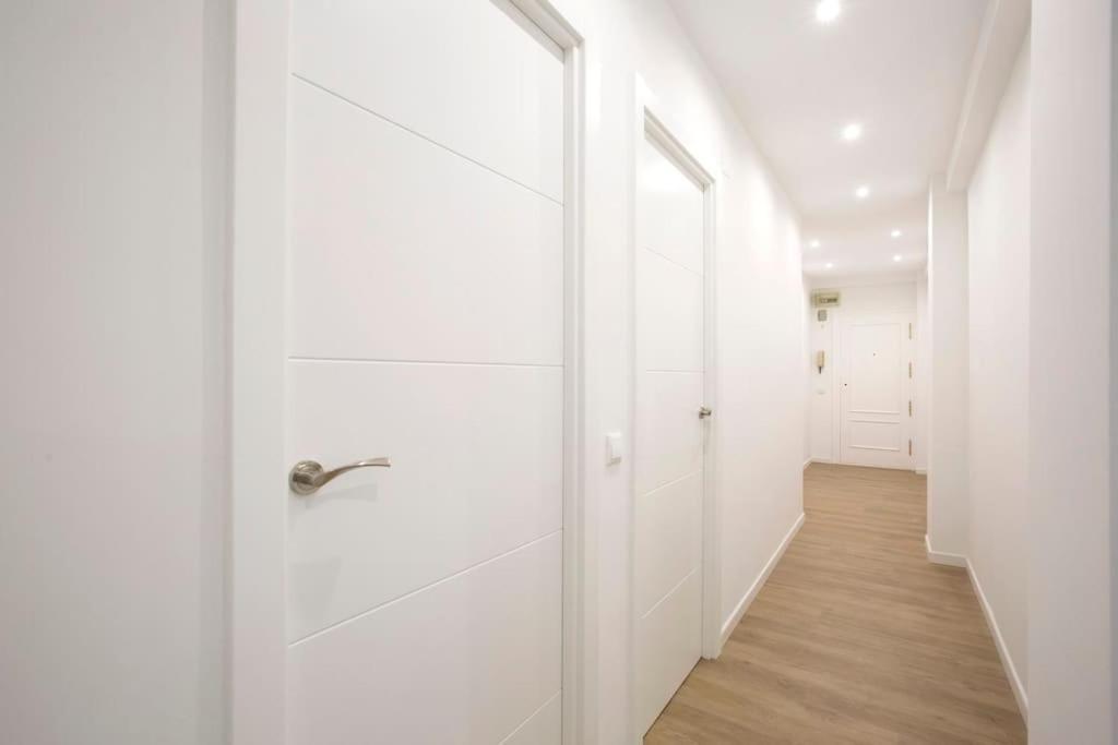 Alhondiga Flat By Next Stop Bilbao Exteriör bild